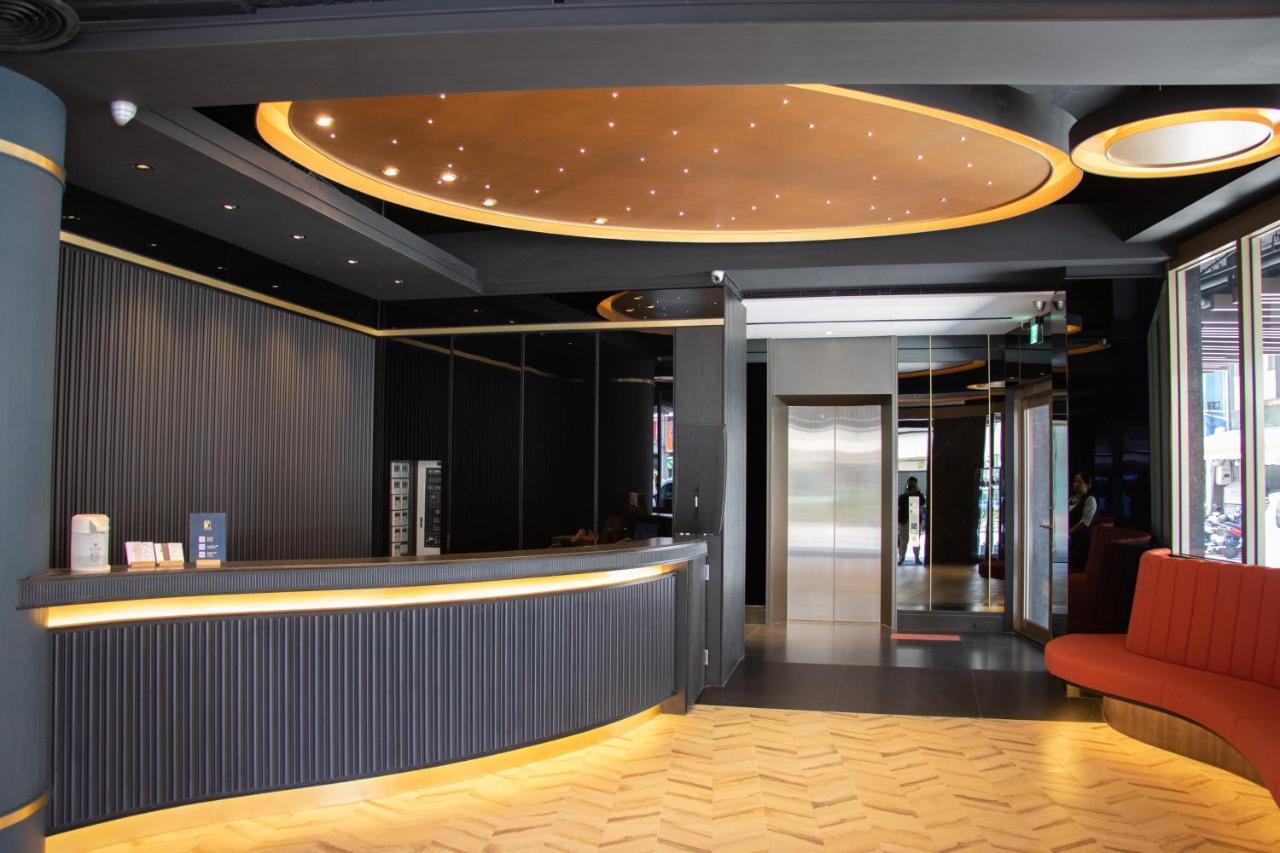 Q21 Hotel Kaohsiung Exterior foto